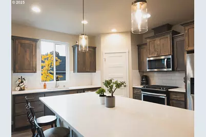 2116 N 3rd Way, Ridgefield, WA 98642 - Photo 9