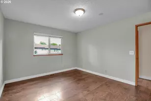12506 SE Stark St, Portland, OR 97233 - Photo 17