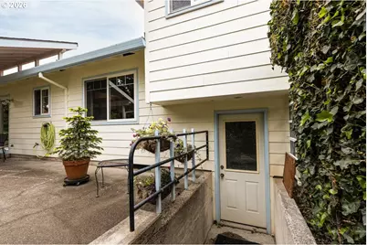 11925 SE 70th Ave, Milwaukie, OR 97222 - Photo 13