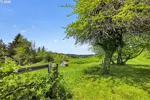 38125 SE Louden Rd, Corbett, OR 97019 - Photo 35