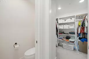 1408 SE Glenwood St, Portland, OR 97202 - Photo 29