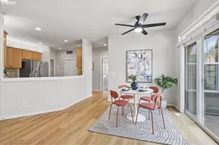 7247 NE Stoneybrook St, Hillsboro, OR 97124 - Photo 13