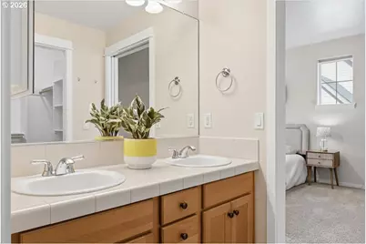 7247 NE Stoneybrook St, Hillsboro, OR 97124 - Photo 27