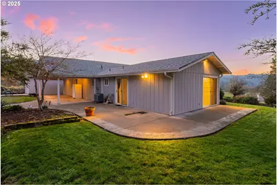 1183 Lookingglass Rd, Roseburg, OR 97471 - Photo 39