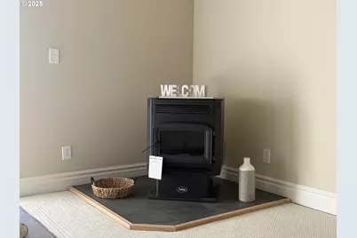 557 11th St, Port Orford, OR 97465 - Photo 7