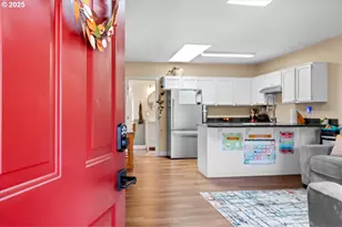 1720 B St, Forest Grove, OR 97116 - Photo 9