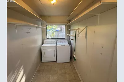 6732 SE Rhone St, Portland, OR 97206 - Photo 17