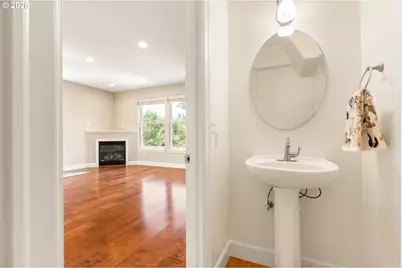 8016 N Mississippi Ave, Portland, OR 97217 - Photo 17