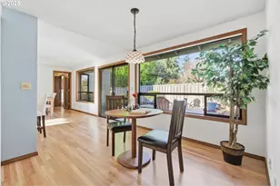 993 Robin Hood Ave, Eugene, OR 97401 - Photo 7