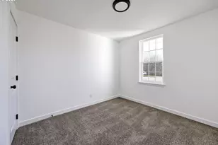 92203 Clover Rd, Astoria, OR 97103 - Photo 9