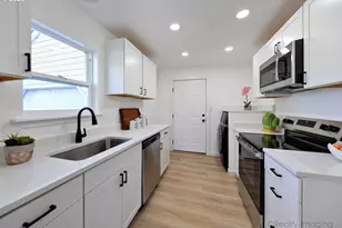 92203 Clover Rd, Astoria, OR 97103 - Photo 7