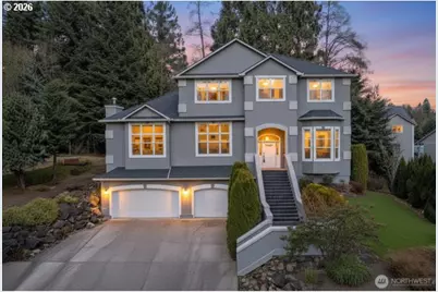 250 W St James Pl, Longview, WA 98632 - Photo 13