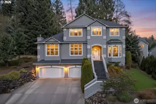 250 W St James Pl, Longview, WA 98632 - Photo 13