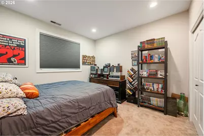 250 W St James Pl, Longview, WA 98632 - Photo 29