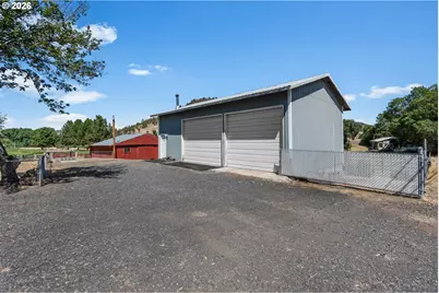 2185 SE Paulina Hwy, Prineville, OR 97754 - Photo 3