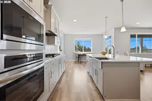 41470 Metolius Ave, Sandy, OR 97055 - Photo 15