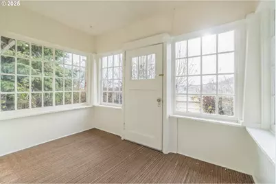 803 Main St, Philomath, OR 97370 - Photo 3