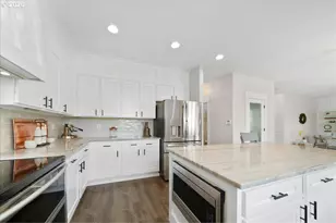 20152 Chanticleer Pl, Oregon City, OR 97045 - Photo 11