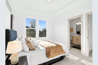 1251 SW Hume Ct, Portland, OR 97219 - Photo 9