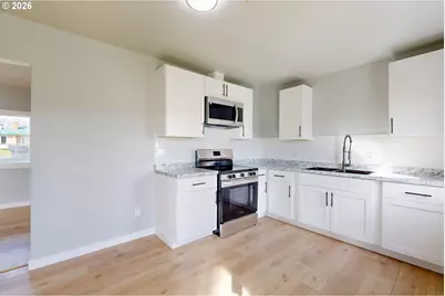 255 College St, Adams, OR 97810 - Photo 5