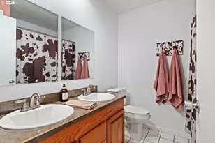 1774 E Fourth Ave, Sutherlin, OR 97479 - Photo 35