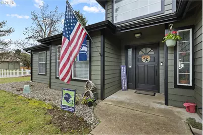 1774 E Fourth Ave, Sutherlin, OR 97479 - Photo 3