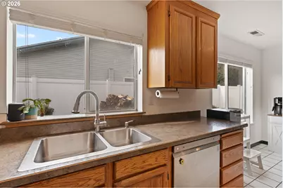 1774 E Fourth Ave, Sutherlin, OR 97479 - Photo 23