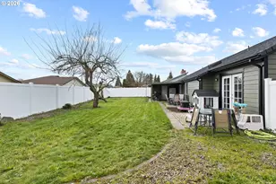 1774 E Fourth Ave, Sutherlin, OR 97479 - Photo 43