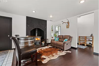 1774 E Fourth Ave, Sutherlin, OR 97479 - Photo 15