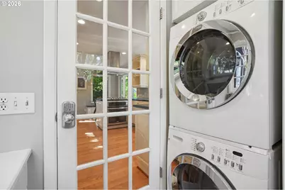 908 SW Davenport St, Portland, OR 97201 - Photo 17