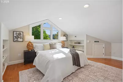 908 SW Davenport St, Portland, OR 97201 - Photo 23