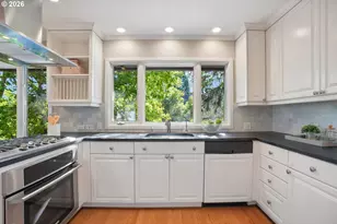 908 SW Davenport St, Portland, OR 97201 - Photo 15