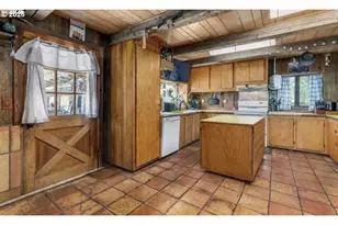 6 Jennings Rd, Trout Lake, WA 98650 - Photo 13