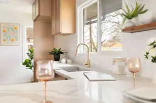 2530 NE Dekum St, Portland, OR 97211 - Photo 35