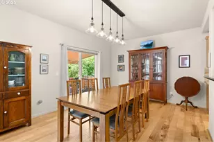 312 NE 105th Ave, Hillsboro, OR 97006 - Photo 11