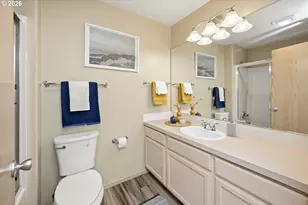 945 SW 24th St, Troutdale, OR 97060 - Photo 23