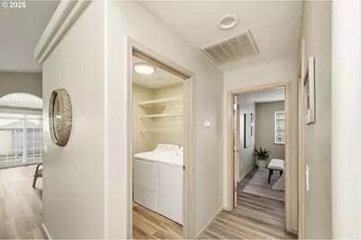 945 SW 24th St, Troutdale, OR 97060 - Photo 21