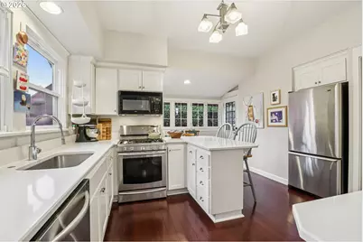 5264 NE 20th Ave, Portland, OR 97211 - Photo 13