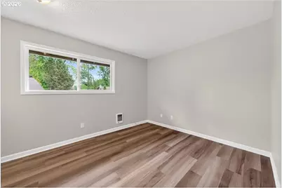 11257 SW Springwood Dr, Portland, OR 97223 - Photo 23