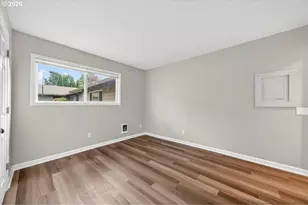 11257 SW Springwood Dr, Portland, OR 97223 - Photo 13