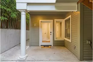 2013 NE 10th Ave, Portland, OR 97212 - Photo 5