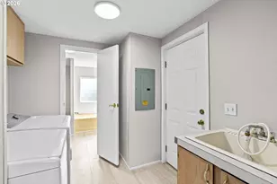 86313 Sanford Rd, Eugene, OR 97402 - Photo 21