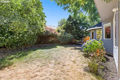 9260 SW Skokomish Ln, Tualatin, OR 97062 - Photo 41