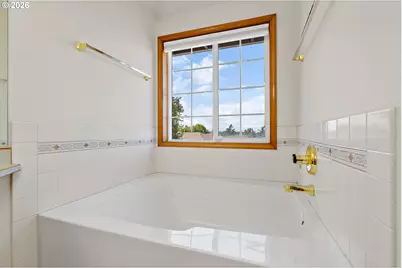9260 SW Skokomish Ln, Tualatin, OR 97062 - Photo 25