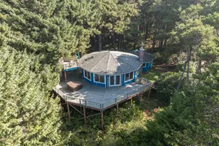 6989 SW Surfland St, South Beach, OR 97366 - Photo 39