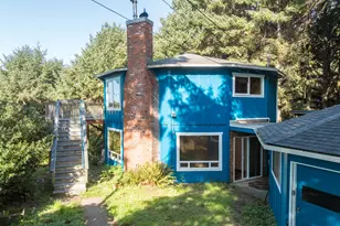 6989 SW Surfland St, South Beach, OR 97366 - Photo 43