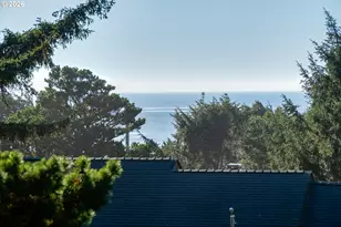 132 Maher St, Cannon Beach, OR 97110 - Photo 23