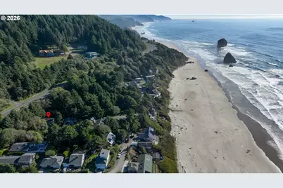 132 Maher St, Cannon Beach, OR 97110 - Photo 3