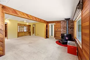 333 Oak Park Dr, Tygh Valley, OR 97063 - Photo 15