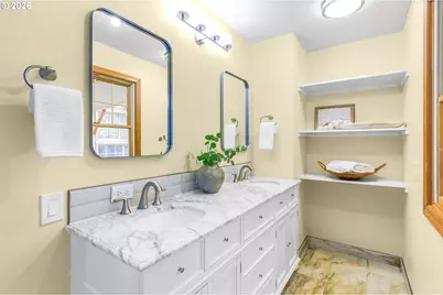 1929 NE Adams St, Camas, WA 98607 - Photo 17